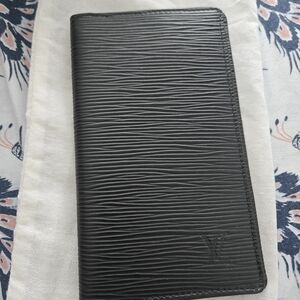 Louis Vuitton Epi Wallet Black Textured Leather Wallet with Embossed Logo